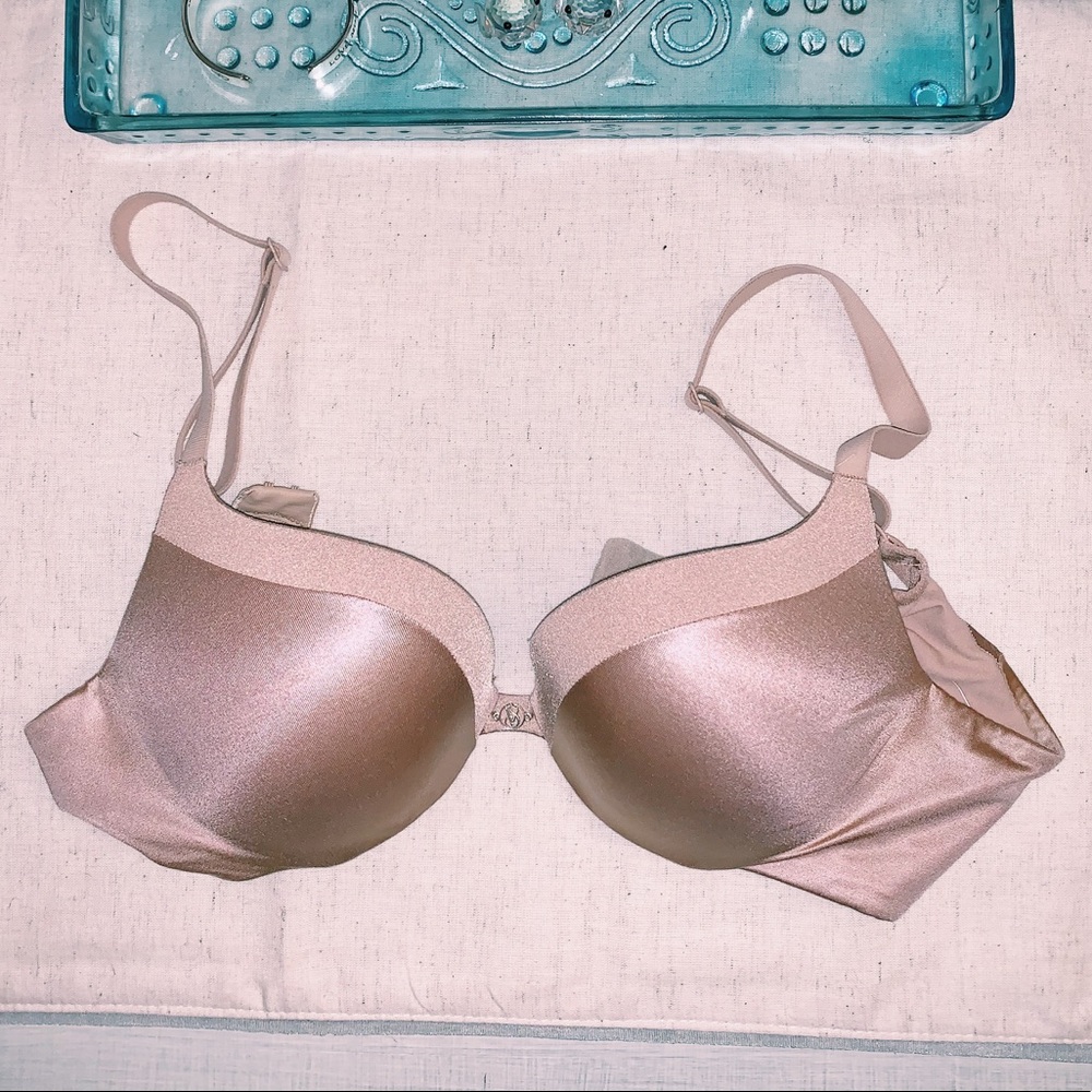 Nude Victoria’s Secret push-up Bra!